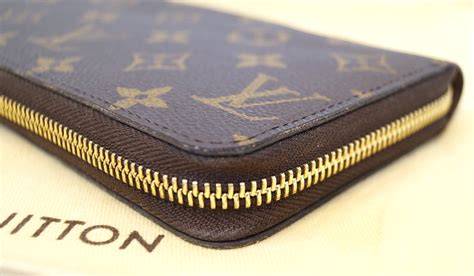 louis vuitton wallet price|zippy wallet louis vuitton price.